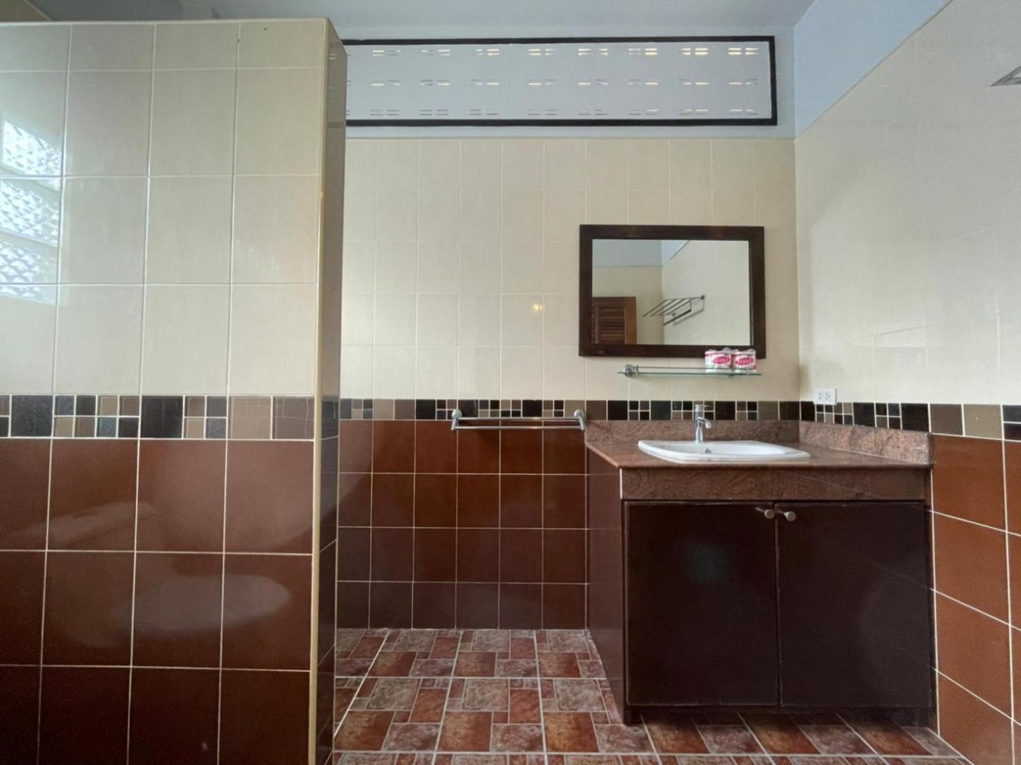Lanta Arrow House Hotel Ko Lanta Екстериор снимка